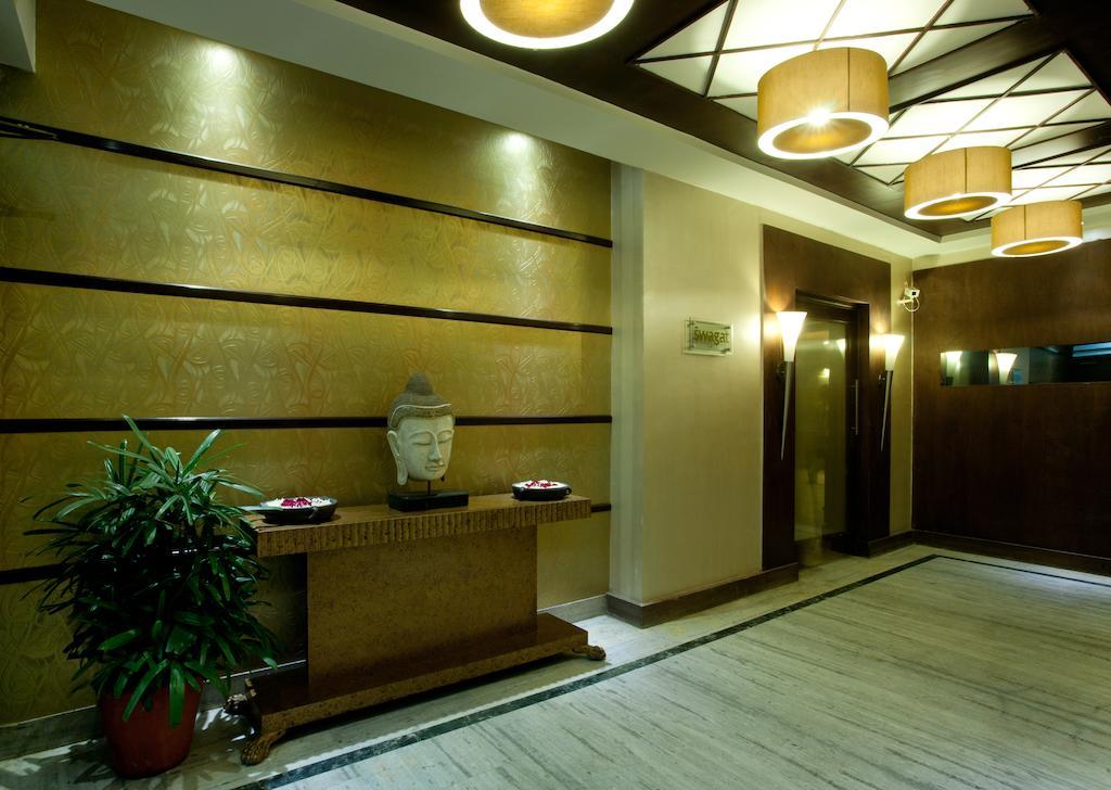 Surya Royal Hotel Kota  Luaran gambar